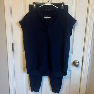 Figs Navy Scrub Set- Rafaela top and Jogger Bottoms